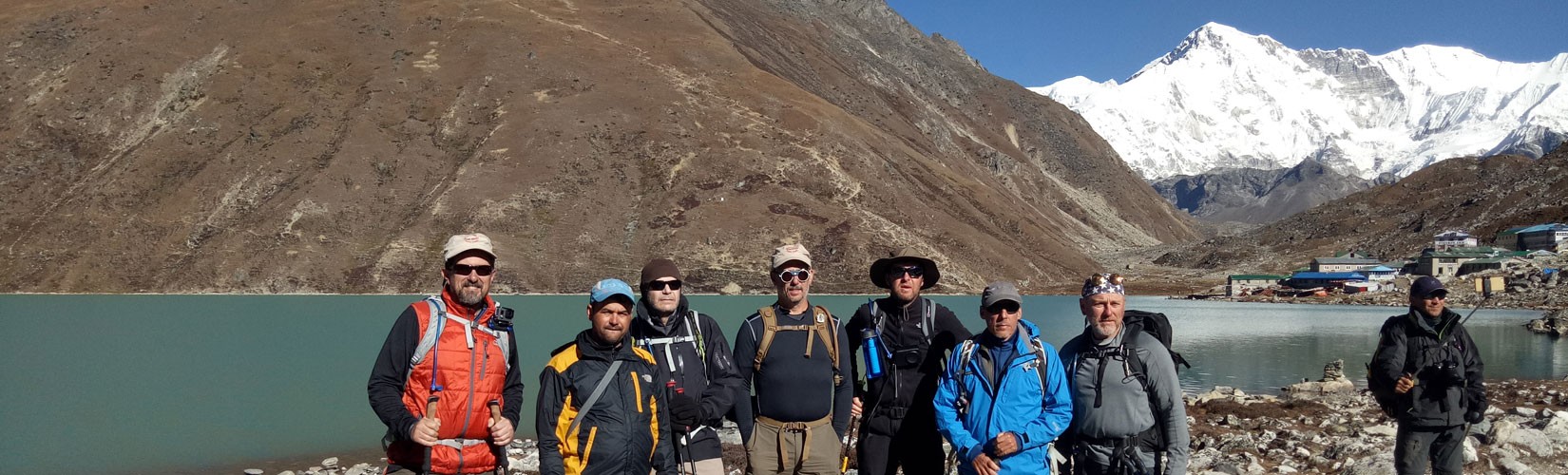 Everest Deluxe Trekking